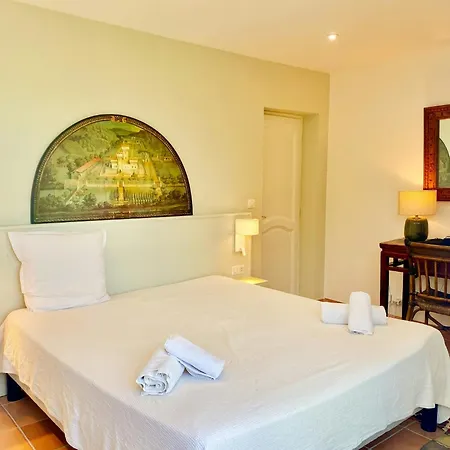 Burgundian House By The Sea In Corsica