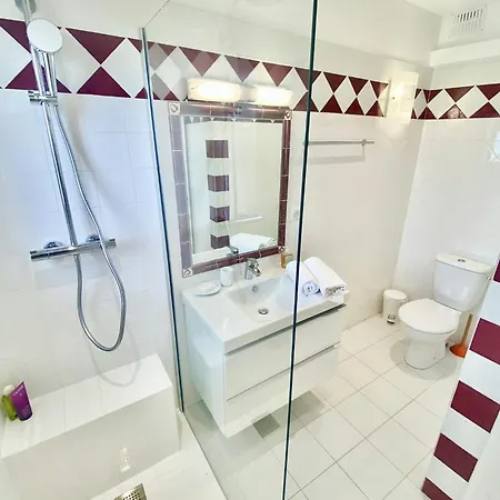 別荘 Burgundian House By The Sea In Corsica