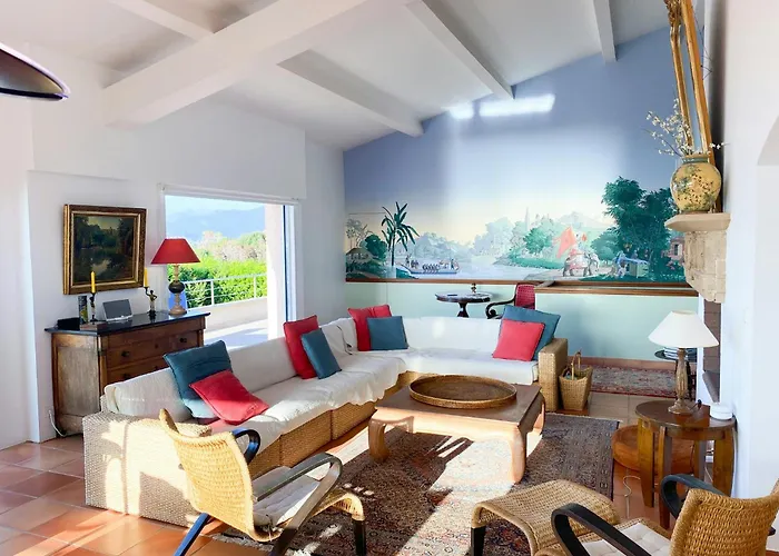 Holiday home Burgundian House By The Sea In Corsica *