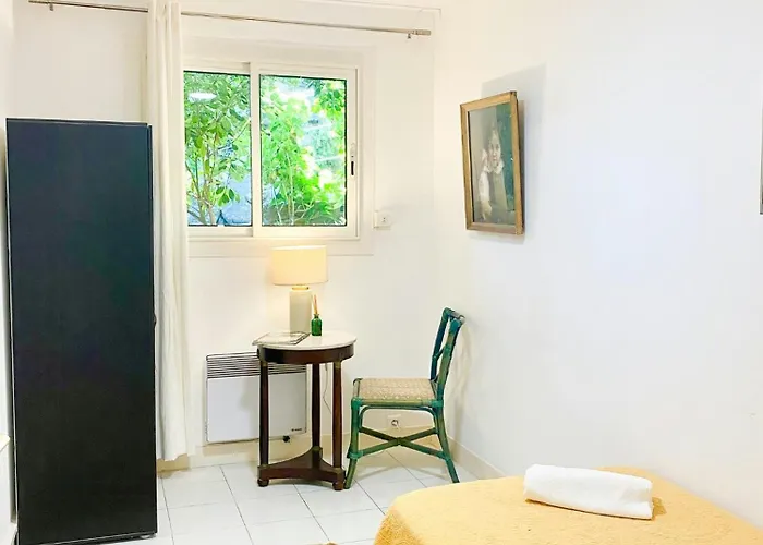 Burgundian House By The Sea In Corsica * 科蒂基亚瓦里